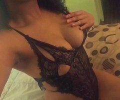 youung wet and horny come have some fun 💦 - Image 3