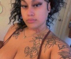LUXURY COMPANION The Foreign Fantasy BUSTY & Beautiful CURVY Spinner College Babe 🎉 - Image 4