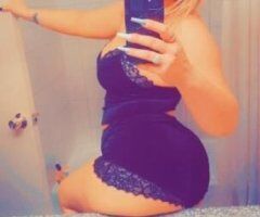 Evansville escorts - Girl next door has a NAUGHTY little secret.. Can you keep it REAL AND REVIEWED!!