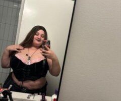 $100 HALF HOUR HORNY FREAK😘TUESDAY DISCOUNTS INCALL🥵Freaky thicc babe ready 2 fuck 24/7😩🥵Party Favor Friendly❄🥳accepts cash and cashapp💸Very discreet Kinky girl😜girlfriend experience - Image 2