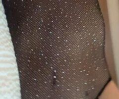 Sexy mature woman looking for real men. - Image 3
