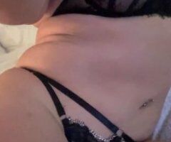 Sexy mature woman looking for real men. - Image 4