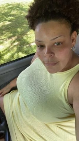 sexy lightskined BBW - 1
