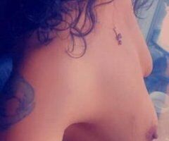 Im one of the best and sexiest secrets to have, You dont wanna miss me!! - Image 4