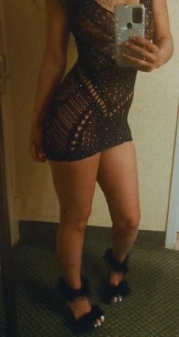 NEW GIRL IN TOWN💦ITS BETTER WHEN ITS WETTER🍑🍑 - 1