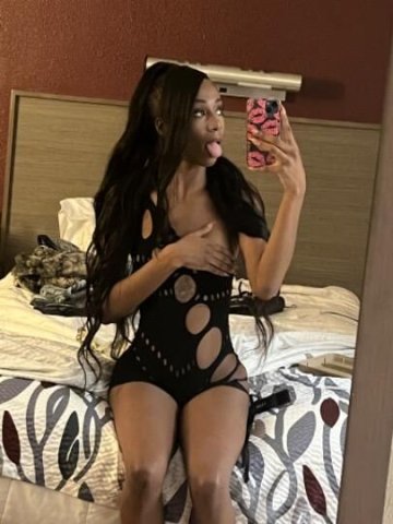 😘💞Tiny Petite Ebony bombshell💞🤤SUPER SQUIRTER💦 🍆HEAD DOCTOR👅🍑Tight FAT & Creamy🍦NO RUSH🔥 - 1