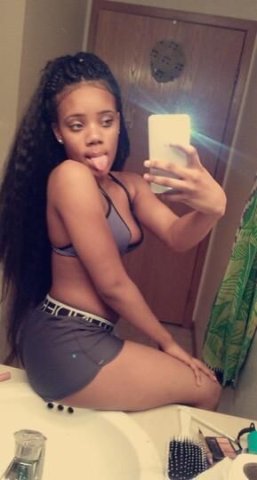 19 so this pussy tight & wet make you feel young again - 1