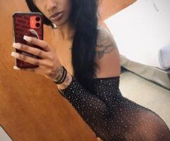 IM BACK THE ONE AND ONLY INDIYAH ☺😏! ikno you missed me come see me or ill come to you 😜😈 while im in town - Image 2