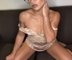 4ft8! Petite HOT Spinner! - Image 3
