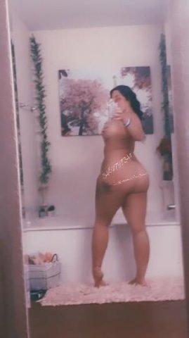 PRETTY😍 FRIENDLY🍑 THICK I'M BACK FOR A COUPLE OF DAYS - 1