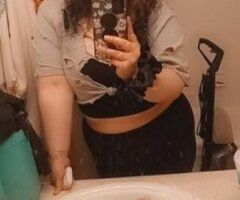 Indianapolis escorts - WESTSIDE BBW , Big ole booty ready to put it on ya!! NO BARE SERVICES NO ANAL!! FACETIME OR PHOTO VERIFICATION IS MANDATORY!!