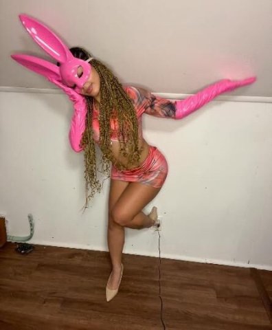lets play house 💦👩‍❤️‍💋‍👨💕 - 1