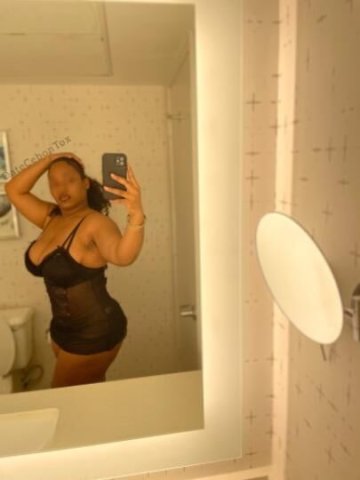DateCebonTox-West African Companion •Upscale Residence & Hotel• OUTCALL | In-town for THREE DAYS! - 1