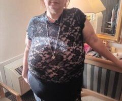 SEX ON SATURDAY IS A MUST!!LOVE HEAD&Daty! SEXY OLDER MILF, GREEN EYES THICK THIGHS - Image 4