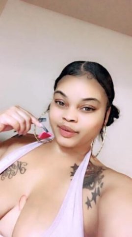 New in town 🥰🍑🍆💦😈🥵WELCOME TO YOUR REAL💯 FANTASY 🍬🍫🧁🍩🍭 - 1