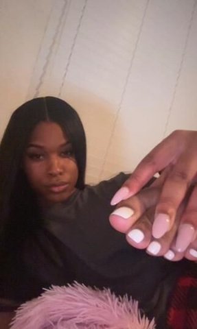 Incalls & Outcalls available Ft shows 💦🍆 - 1