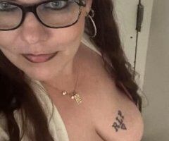 Toledo escorts - cum get wet wet and enjoy this great head great prices