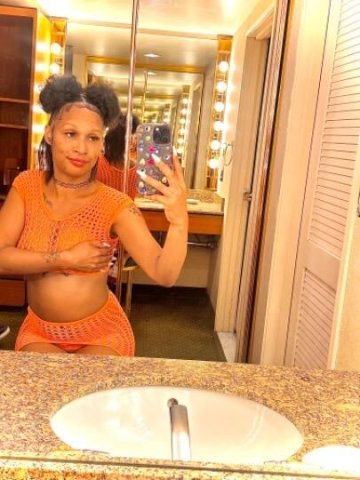 Your fave Is home 😘 Nina larue ❤ - 1