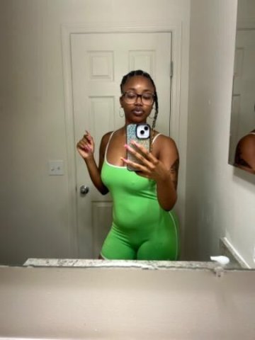 new in town😘 - 1