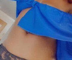 Kansas City escorts - Tall,Sexy& Petite Chocolate