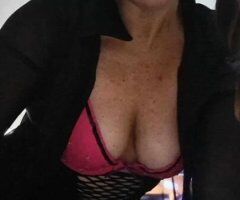 Orange County escorts - (ⓂeXicAN mℹLF)