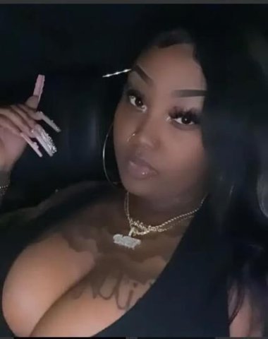 Late night fun lets play👅💦 - 1