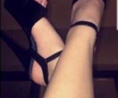 Lexi & Paris - Image 4