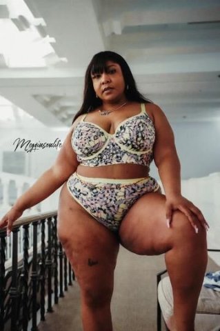 (BBW MILF) Seasoned & Experienced "Sugar MILF" Companion ⭐⭐⭐⭐⭐ 5star - 1