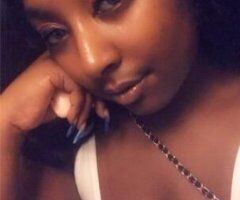 OUTCALL💦DOUBLE TROUBLE 💦CAR DATE TWO GIRL FUN - Image 2