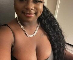 OUTCALL💦DOUBLE TROUBLE 💦CAR DATE TWO GIRL FUN - Image 4