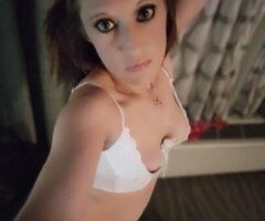 MISS CARRIE - Image 4