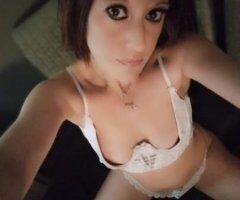 MISS CARRIE - Image 7
