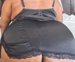 Wet throat Asia 💦👅Wet Pussy💦💦Stacked bbw💦💦💦🫦💦💦Juicy Booty - Image 2