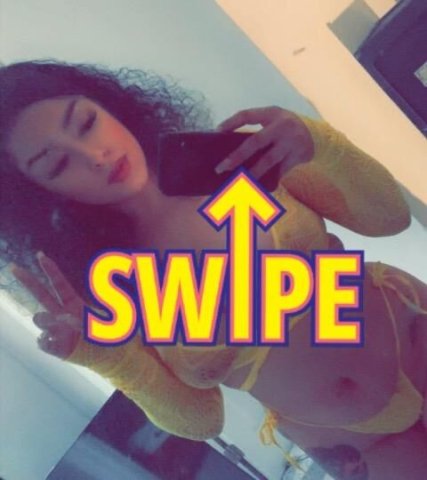 🌼curly hair latina🌼 - 1