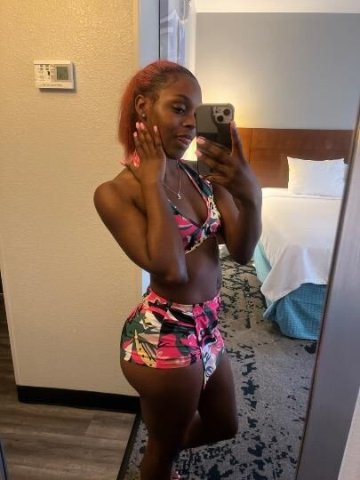 I'm available for outcalls & incalls - 1