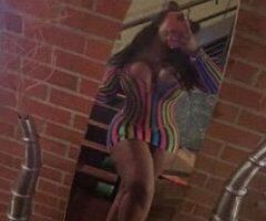 Olympia escorts - Wet & Readddyyyy
