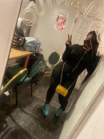 CharmWitDaBody ILoveToGetNaughty🥰😘 - 1