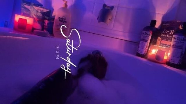 your favorite FREAK 😋📸 INSTAGRAM ChloeeTimess3 😋😈 - 1
