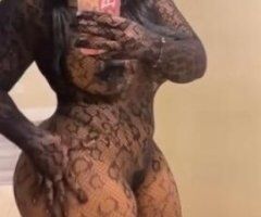 hey daddy girla available🥰 - Image 4