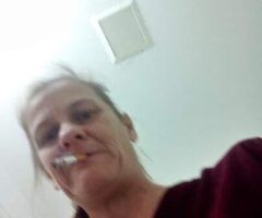 Looking for generous men that want to play and have fun - Image 5