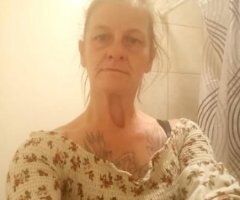 Looking for generous men that want to play and have fun - Image 7