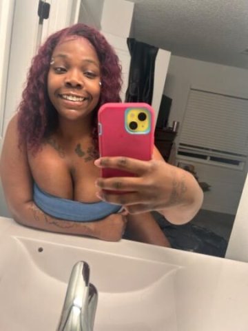 Can we vibe  Outcall or incall - 1
