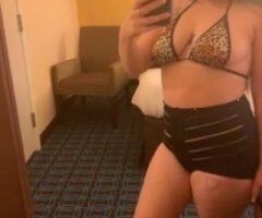 💦🔥 THICK Petite Latina Treat 👅💦🔥 - Image 5
