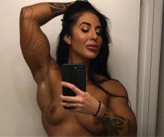 Muscle Mommy Jasmine - Image 6