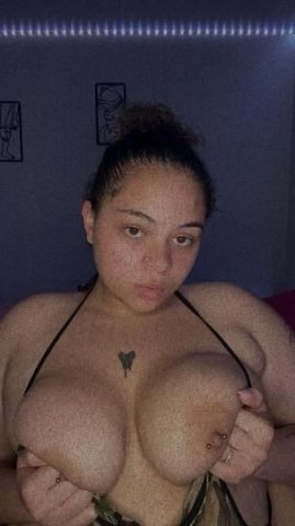 BBW lightskin - 1