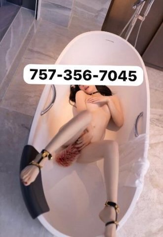 am Asiatica and I only accept cash you can write to me I am available 24 hours - 1