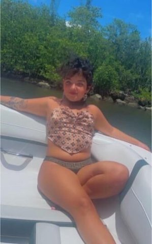 4'4" Ft Latina Qv $150 (Spring Lake) - 1