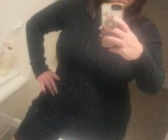 Exotic Tight Pussy 😍 Throat Goat 🤤💦 unforgettable experience that leaves you craving more 🥰🤩 - Image 2