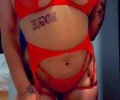 Goddess Here For Your Pleasure 🥰 - Image 2