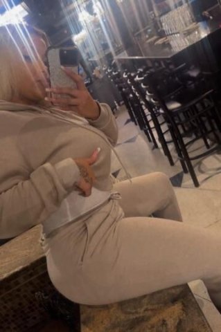 Alyiah 💋✨ ✨ ✨ - 1
